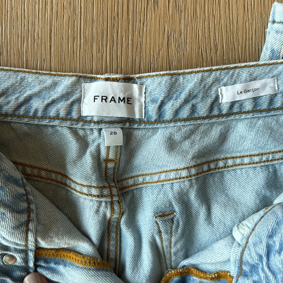 NWOT • Frame • Le Garçon Distressed Boyfriend Jeans - Picture 5 of 5